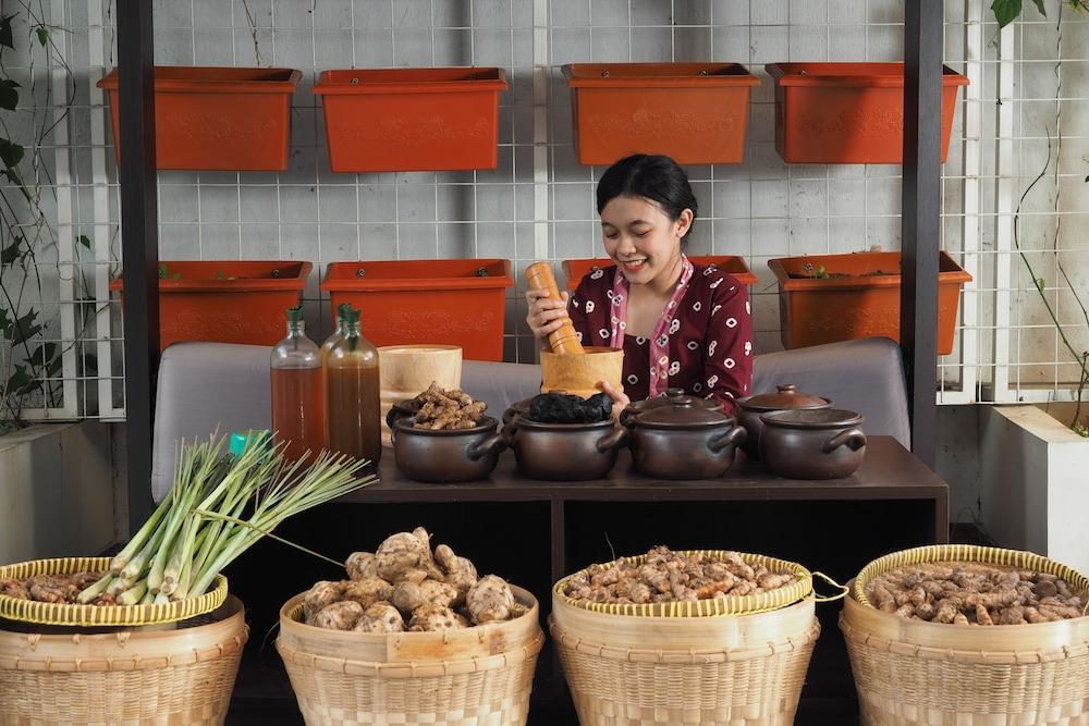 Horison Ciledug Yakarta Exterior foto